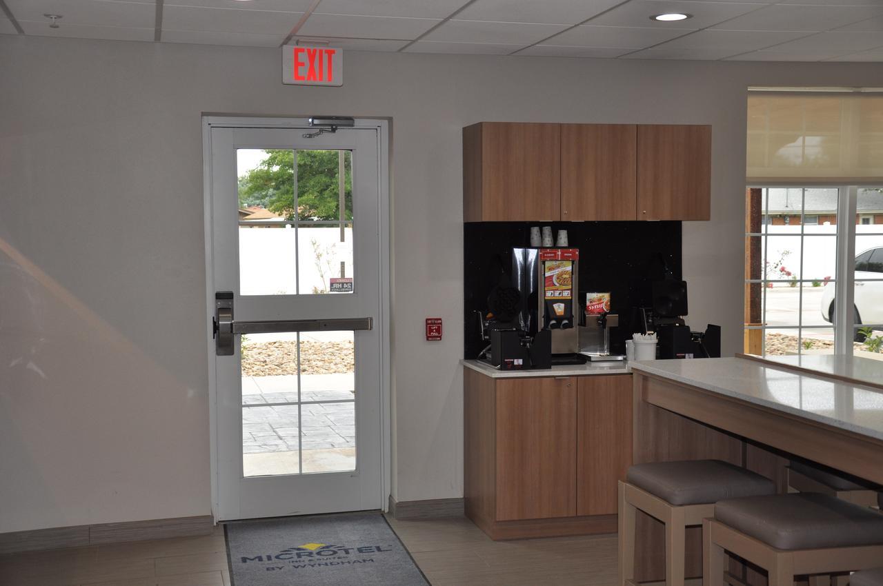 Microtel Inn & Suites By Wyndham Lubbock Eksteriør bilde