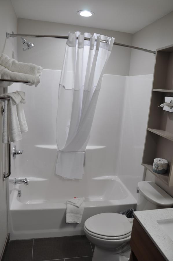 Microtel Inn & Suites By Wyndham Lubbock Eksteriør bilde