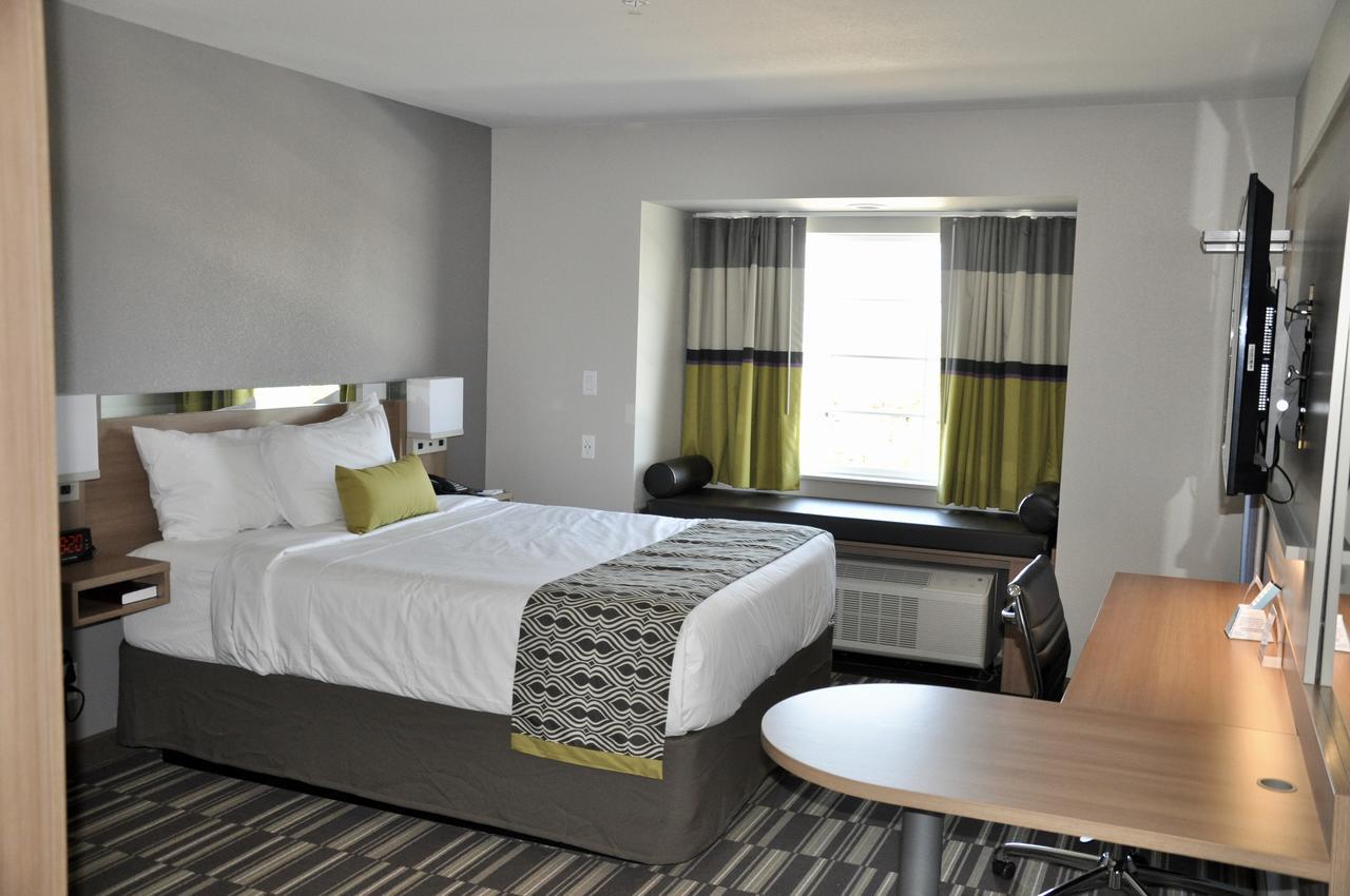 Microtel Inn & Suites By Wyndham Lubbock Eksteriør bilde