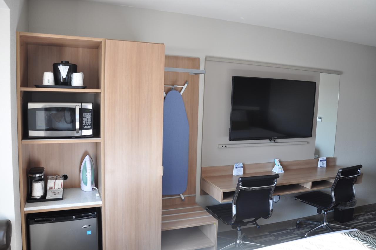 Microtel Inn & Suites By Wyndham Lubbock Eksteriør bilde
