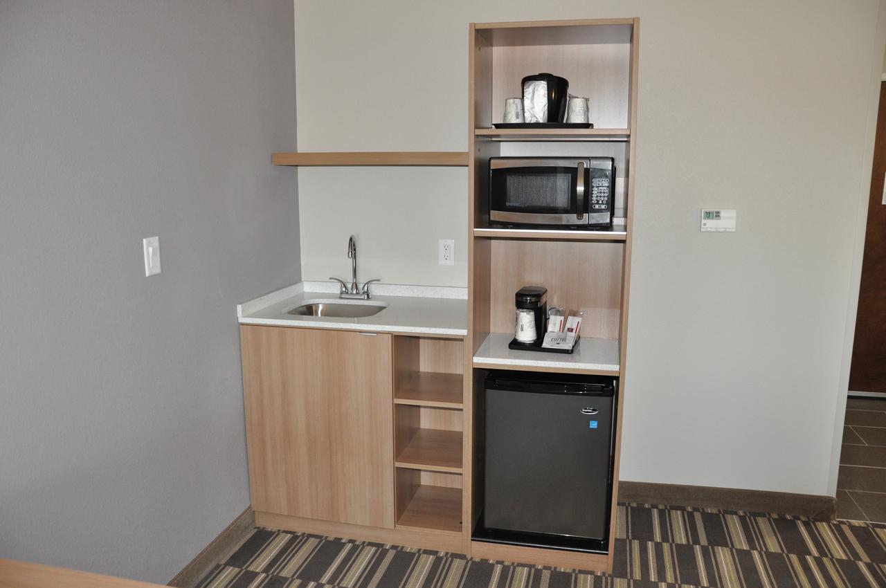 Microtel Inn & Suites By Wyndham Lubbock Eksteriør bilde