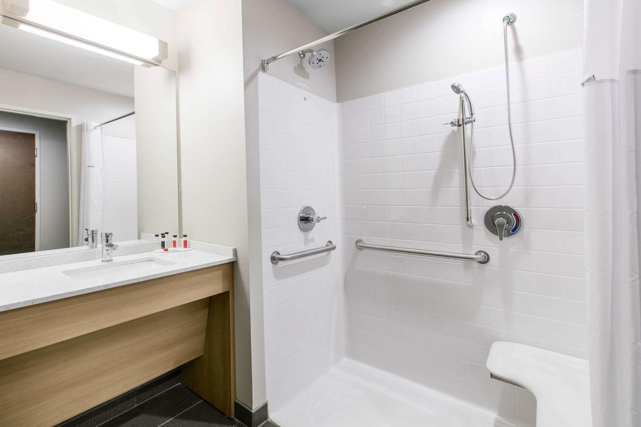 Microtel Inn & Suites By Wyndham Lubbock Eksteriør bilde
