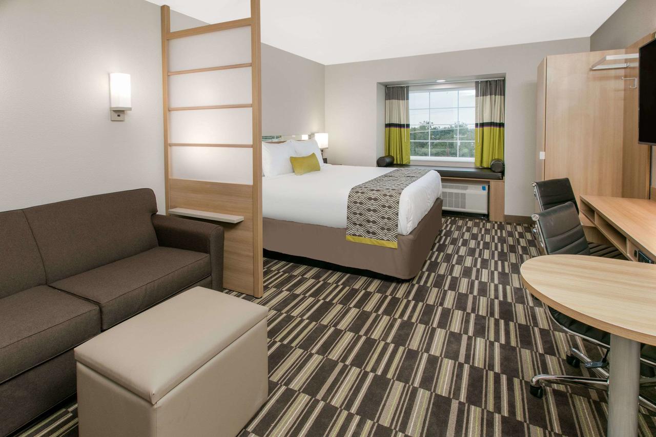 Microtel Inn & Suites By Wyndham Lubbock Eksteriør bilde