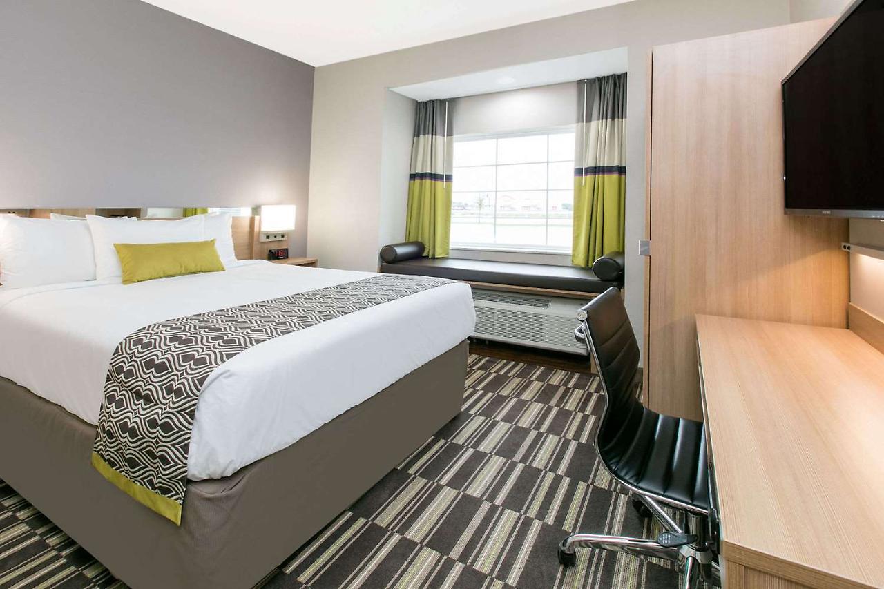 Microtel Inn & Suites By Wyndham Lubbock Eksteriør bilde